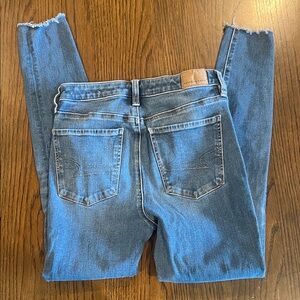 American Eagle Outfitters Frayed Hem Blue Jeans